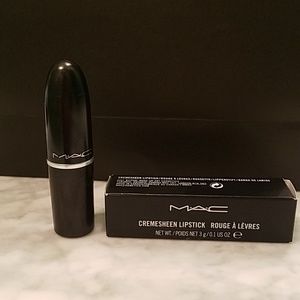 MAC cremesheen lipstick